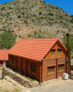 صيانة القرميد القديم